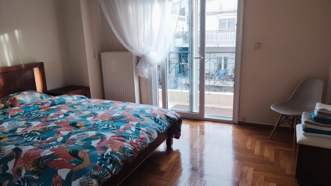 The Golden Guest House Peraia  Ngoại thất bức ảnh